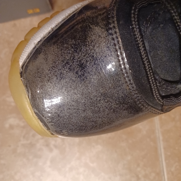 Jordan 11 Retro Low 'Barons' Wo.6½ (5Y) - Picture 9 of 10